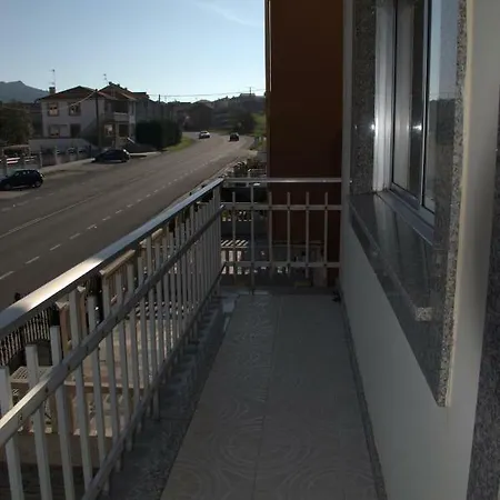 Apartament Airinos Do Mar *
